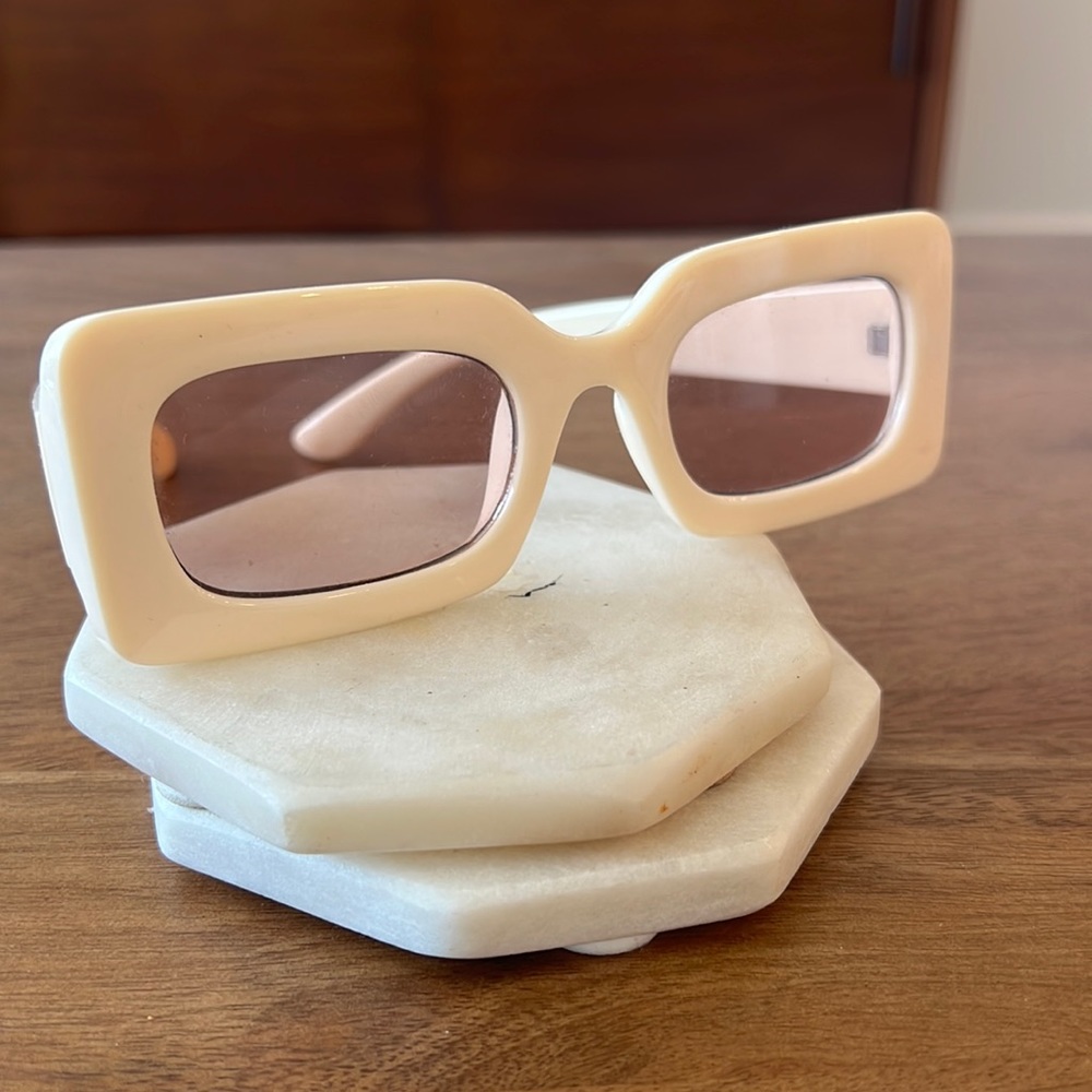 Free People Retro Sunglasses
